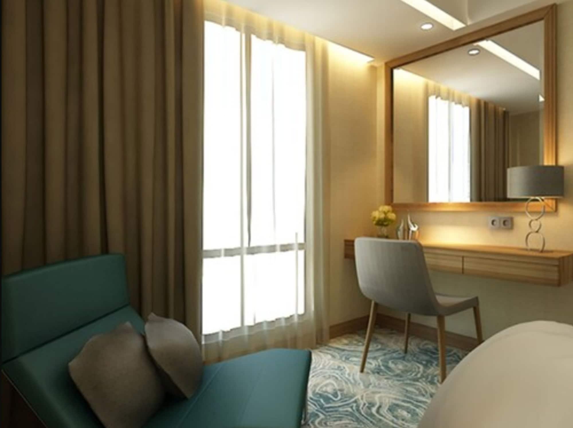Louis Kienne Hotel Simpang Lima Семаранг Экстерьер фото