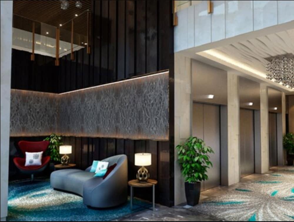 Louis Kienne Hotel Simpang Lima Семаранг Экстерьер фото