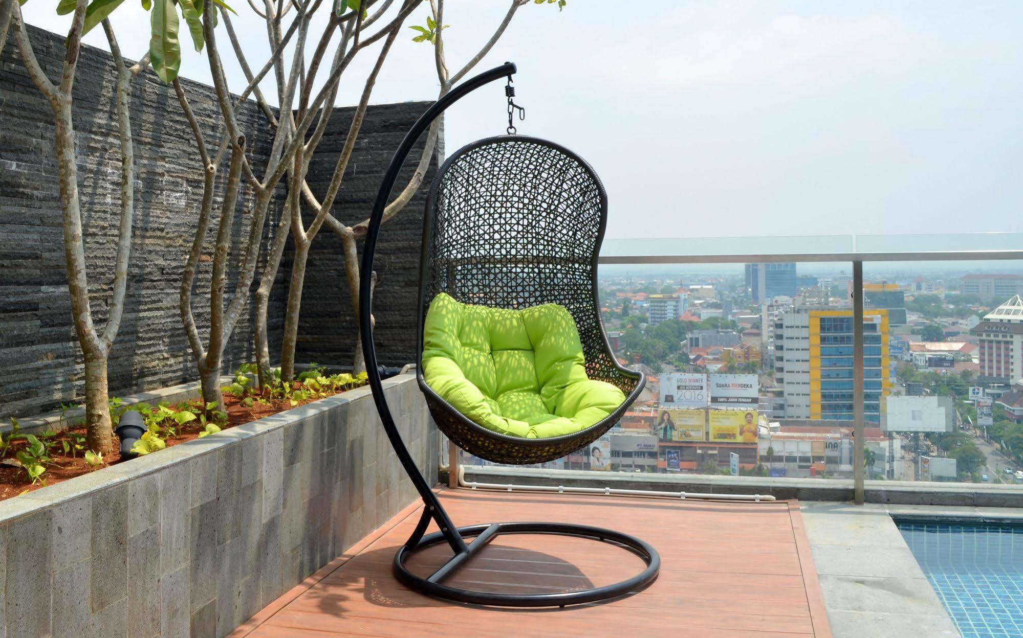 Louis Kienne Hotel Simpang Lima Семаранг Экстерьер фото